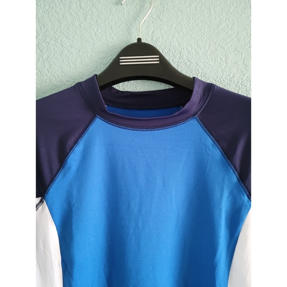 Cat & Jack | Long Sleeve Rash Guard - Picture 2 of 7